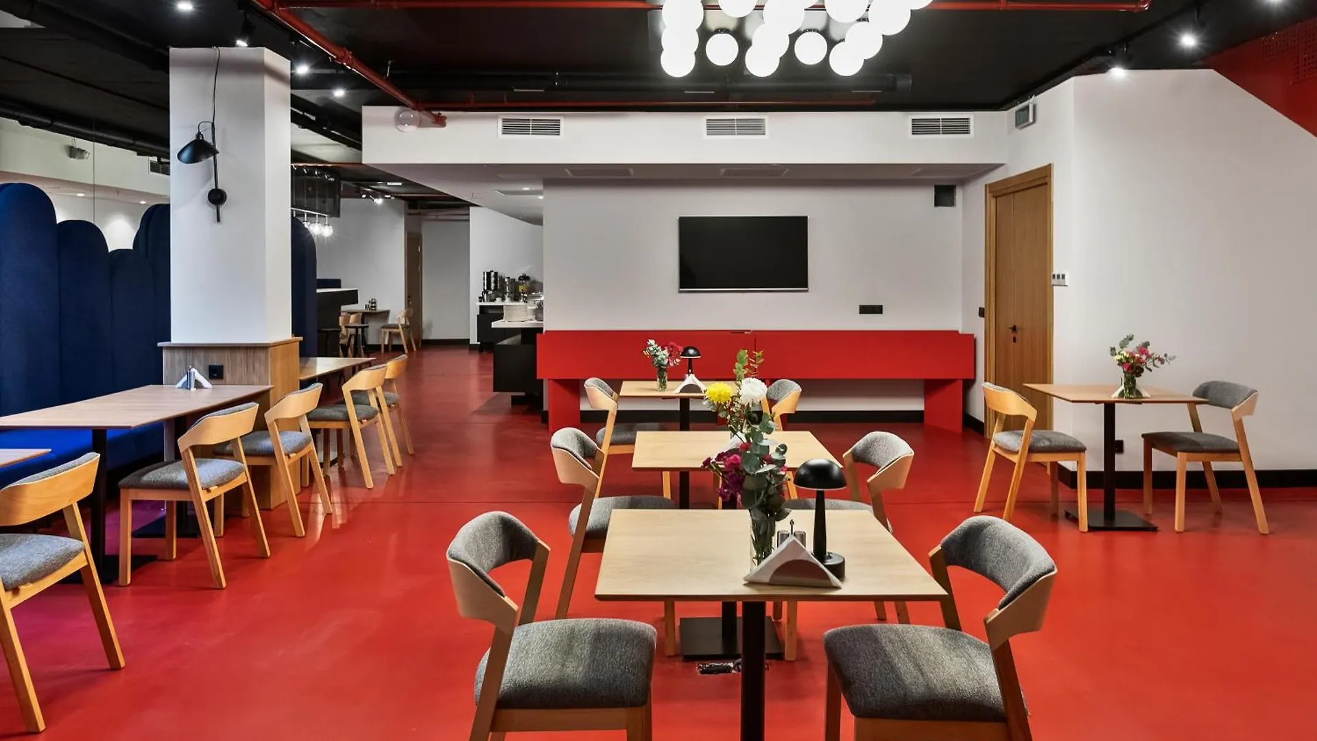 Graf Hotel تبليسي 4*,